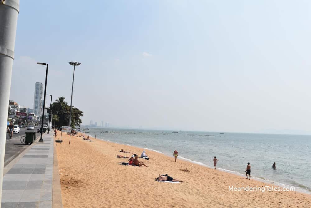 Retirement in Thailand – The Pros and Cons of Jomtien & Jomtien Beach 1