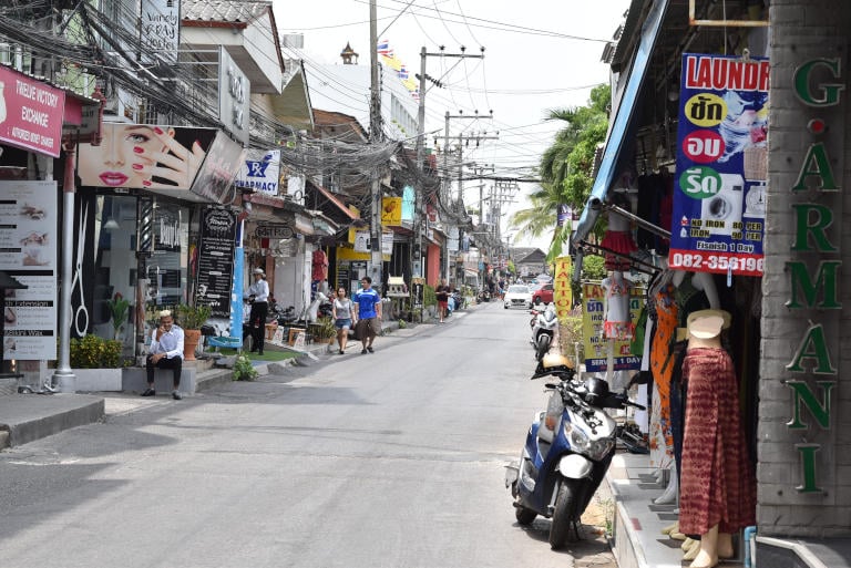 Introducing Hua Hin, Beach, Golf, Great Atmosphere and much more in this Thai Seaside Resort 8