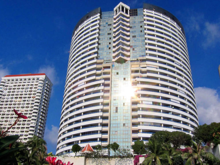 Retiring in Thailand – Searching for a Condo in Jomtien (Part 4)– "How keeping an open mind, having a tenacious agent and being able to understand all the variants, helped me to find my new home in Jomtien." 6