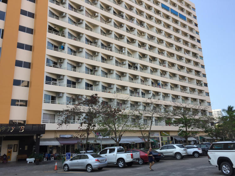 Retiring in Thailand – Searching for a Condo in Jomtien (Part 2) "Hit the Road and start pounding the pavement to search for your Condo in Jomtien" 12