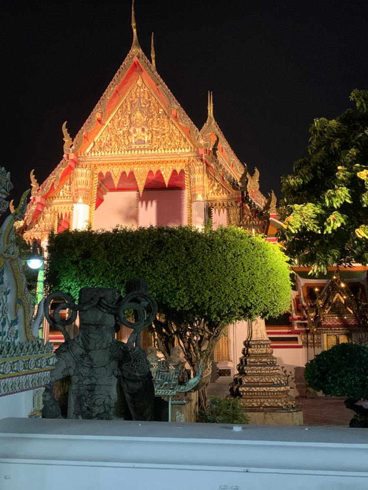 Between the Chao Phraya and the Grand Palace - an alternative view of Bangkok 19