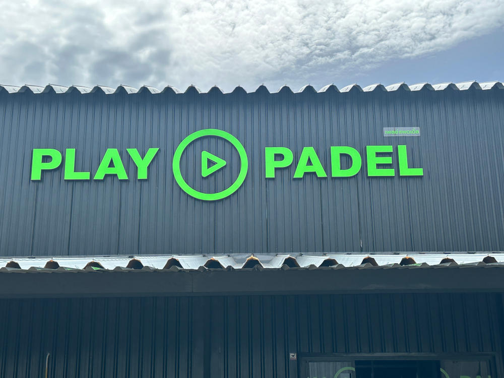 Padel Ball – The Perfect Sport for Active Seniors 7