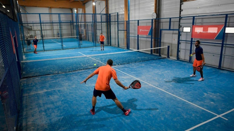Padel Ball – The Perfect Sport for Active Seniors 11