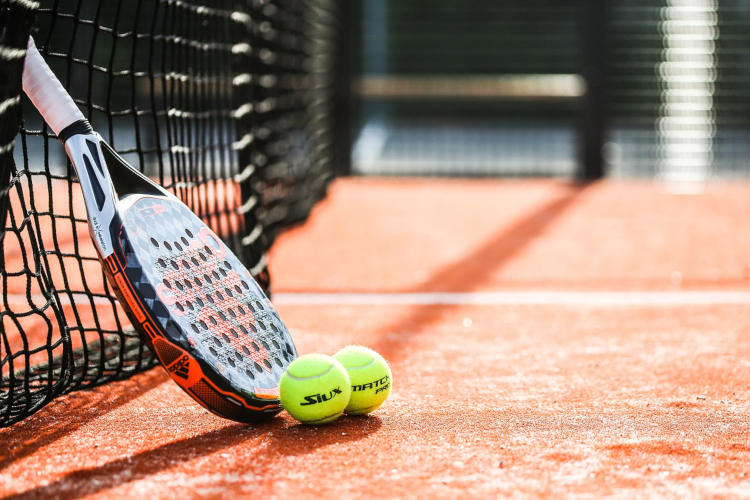 Padel Ball – The Perfect Sport for Active Seniors 6